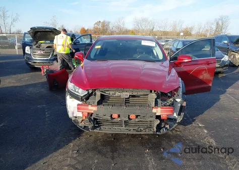 2016 Ford Fusion Se z USA, uszkodzony, nr VIN 3FA6P0HD3GR199493